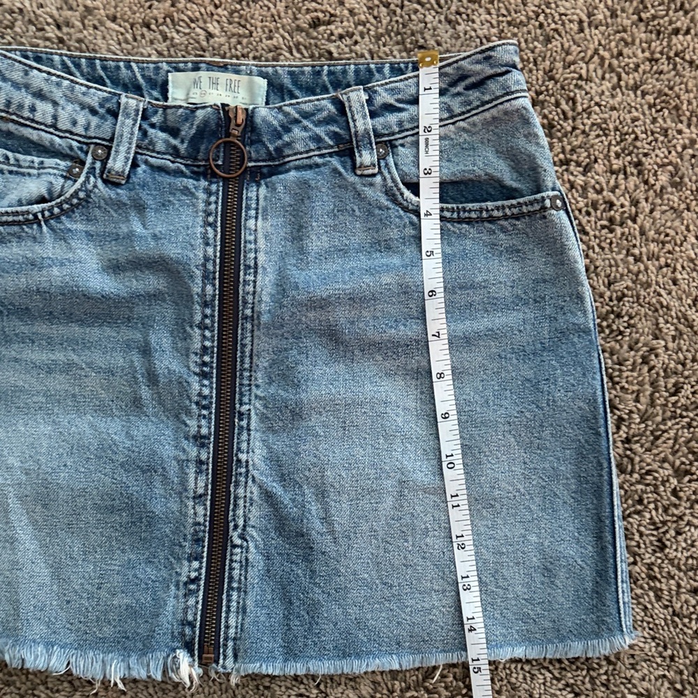 We The Free Blue Denim Mini Skirt with Frayed Hem - Size 26 - Picture 5 of 7